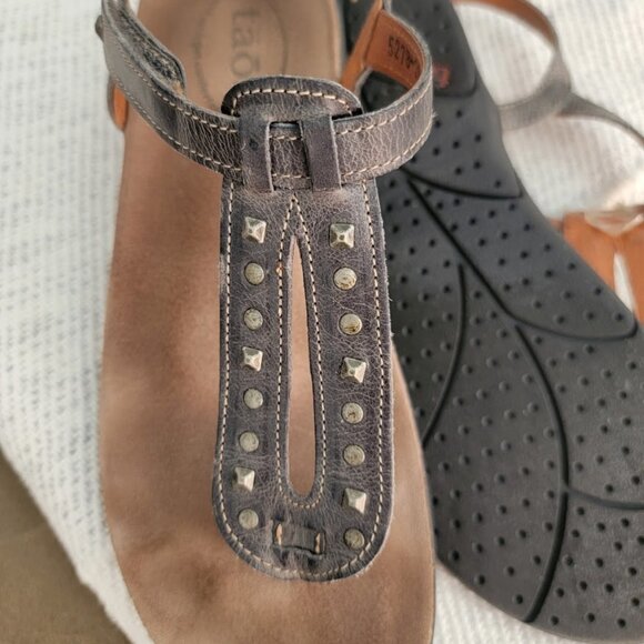 Taos Trance Leather Sandal - Picture 4 of 4